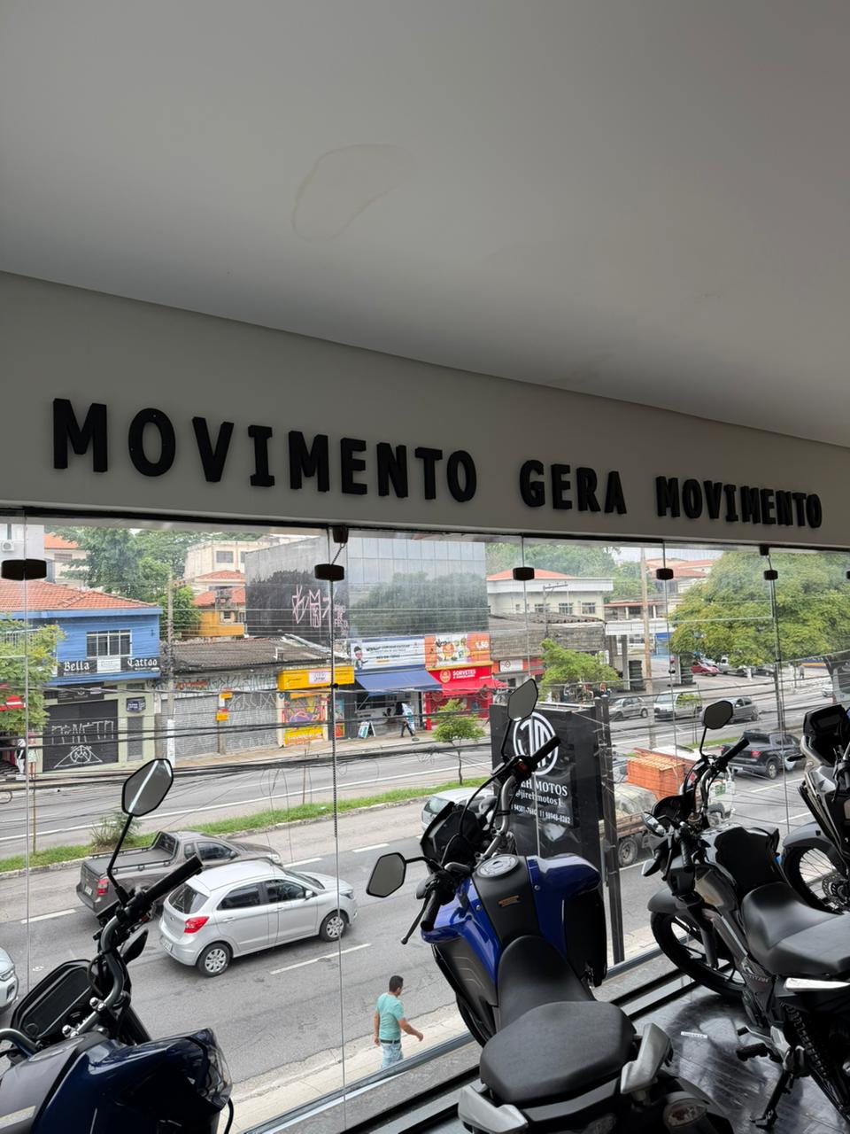Moto 7
